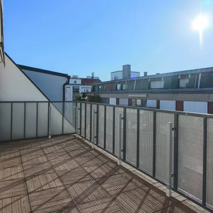 Loftartige Wohnung mit toller Terrasse! - Bild 2