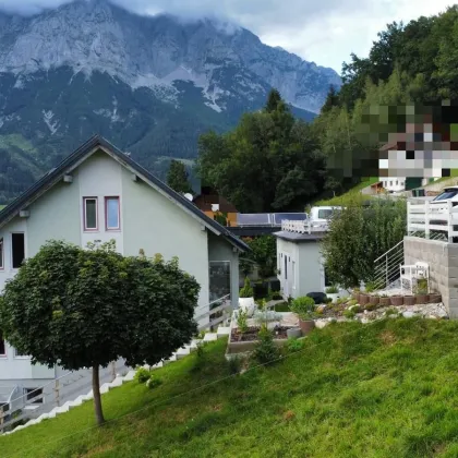 Großes Wohnhaus mit Einliegerwohnung, Wintergarten u. Terrasse! Herrlicher Grimmingblick! - Bild 3