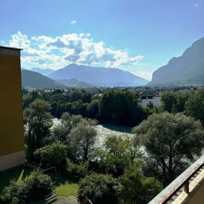 Traumhafte  Balkon/Terrassenwohnung in Innsbruck: 7. Etage mit 109m² Wfl,  mit Balkon, Terrasse & T-Garage! - Bild 3