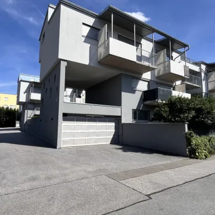 Tiefgaragenparkplatz zu vermieten! ** ab sofort verfügbar ** - Bild 3