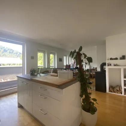 Sonnige Aussichten! Attraktive Maisonette-Wohnung in Hallein - Bild 2