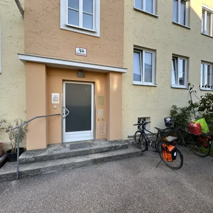 Charmante 2-Zi-Wohnung mit viel Grün und familiärem Umfeld - Bild 3