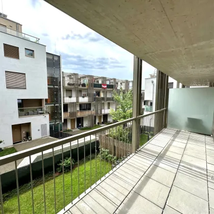 NEU! TRAUMHAFTE 2 ZIMMER NEUBAUWOHNUNG MIT EINEM BALKON IN EBERGASSING! - Bild 2