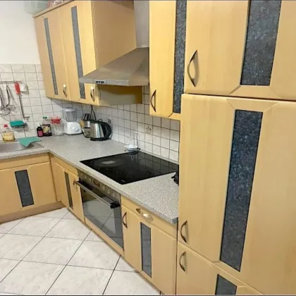 Moderne 3-Zimmer-Wohnung in zentraler Lage mit KFZ - Stellplatz, U Bahn Nähe - Perfektes Wohnen in Wien für nur 320.000,00 €! - Bild 2