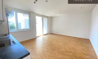 | AKTION 2 MONATE MIETFREI | NÄHE HAUPTBAHNHOF | SINGLES ODER PÄRCHEN  | 2 ZIMMER MIT BALKON