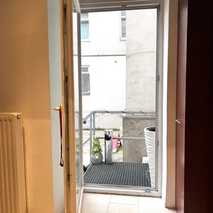 ***2,5-Zimmer Eigentumswohnung in gepflegtem Altbau*** - Bild 2