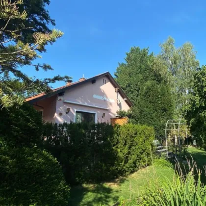 Einfamilienhaus mit großem Garten, Pool und Garage in Rohrendorf bei Krems - Bild 2