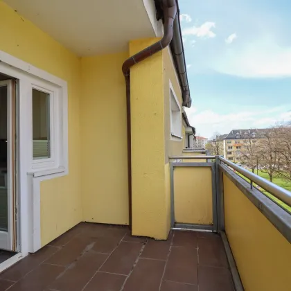 Taxham: 3-Zimmer-Wohnung mit Balkon - Bild 3