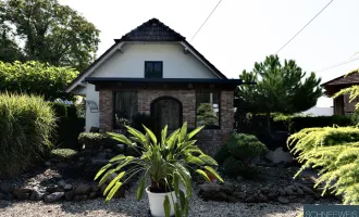 EFERDING-PUPPING: Ihre zukünftige Wohlfühloase mit Charme und Stil! Einzigartiges Landhaus mit Naturpool, Wintergarten, Gartenidylle und noch vieles mehr…