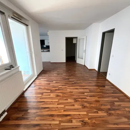 Gepflegte 3 Zimmer Wohnung Nahe Bildungscampus | Provisionsfrei und unbefristet! - Bild 2