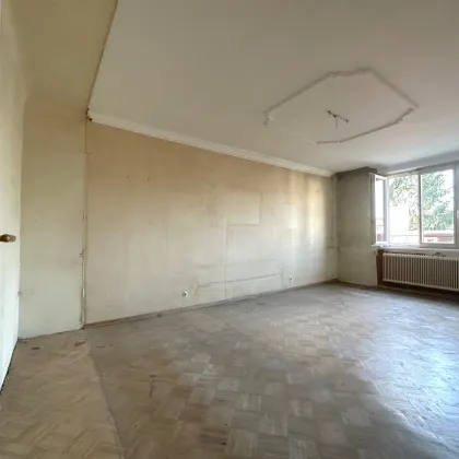 Sanierungsbedürftige 3 Zimmer Wohnung | ca. 86 m² | Grünblick | 3. Stock (ohne Lift) | Auhofstraße - Bild 3