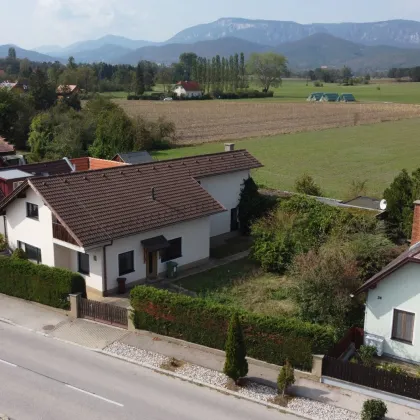 Großzügiges Einfamilienhaus im Bezirk Neunkirchen - Bild 2