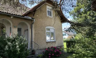 ++IDYLLISCHES HERRENHAUS in absoluter RUHE- und GRÜNER SIEDLUNGSLAGE++ FANTASTISCHE BAUGRUNDSTÜCK mit BD WA 0,2 - 0,8++