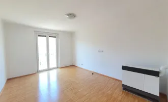 Attraktive und helle 2-Zimmer-Wohnung mit kleinem Balkon