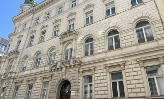 TRAUM ALTBAUWOHNUNG MIT TERRASSE DIREKT BEI KARLSKIRCHE