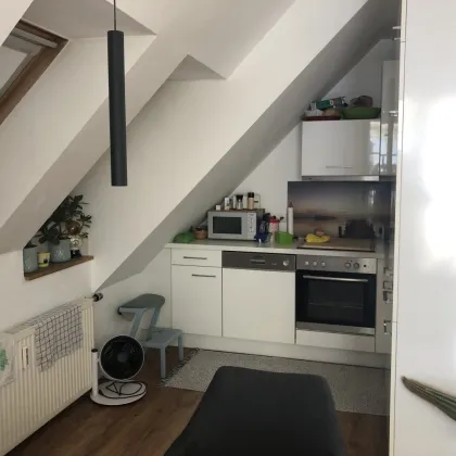 gepflegte 3-Zimmer-Wohnung mit möblierter Küche und Dachterrasse im Zentrum von Schärding - Bild 3