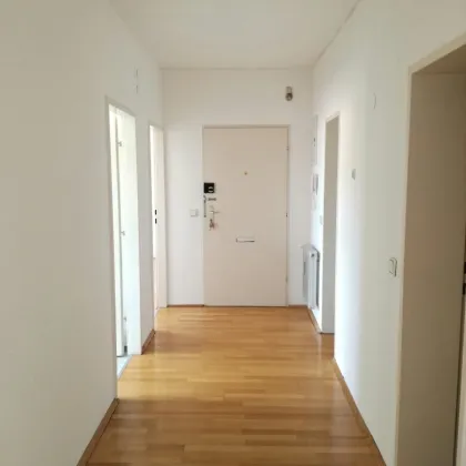 Sehr schöne 3-Zimmerwohnung plus Küche & mit Loggia in Geidorf - zu vermieten! Nahe Murradweg! WG-fähig! - Bild 2