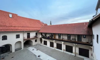 Sanierte 35-45m² Altbauwohnungen in ruhiger Innenhoflage im historischen Stadtkern