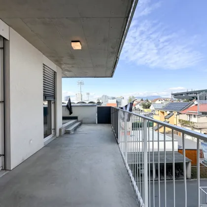 Neuwertige und schöne 3 Zi Wohnung mit Balkon und XXL-Terrasse in Graz - Liebenau - Bild 2