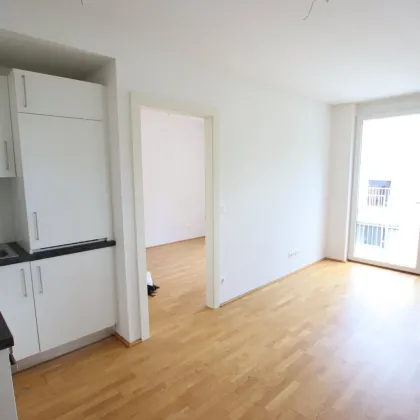 Neuwertige und schöne 2 Zi Wohnung mit großem Balkon in Graz - Niesenbergergasse - Bild 3