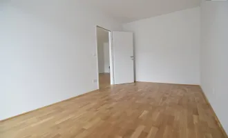 "Moderne Erstbezug-Wohnung mit Balkon in zentraler Lage – Ideal für Singles oder Paare!"