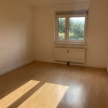 Nette 3-Zimmer-Wohnung mit Balkon in Trofaiach (Steiermark)! - Bild 2