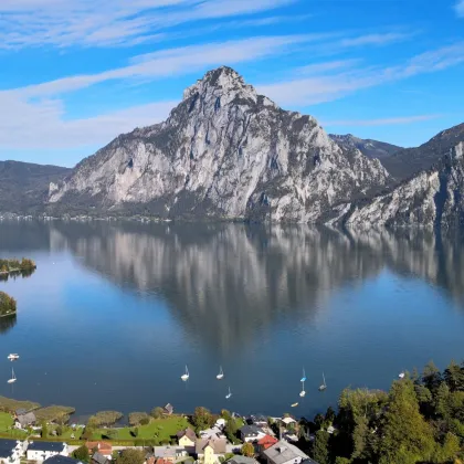 Königlicher Rückzugsort mit Panoramablick – Ihr Refugium über dem Traunsee - Bild 2