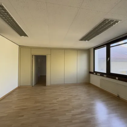 39m² mit 2 Büroräumen - Bild 2