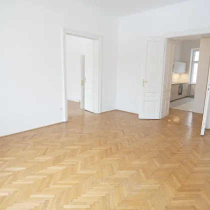 PROVISIONSFREI - Ein Erker zum Verlieben - Ihr Traum am Aumannplatz - Altbau - 4 Zimmer - Top Lage - Bild 3