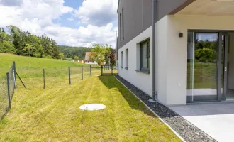 Freundliche Gartenwohnung mit 91m² Wohnfläche, großer Terrasse mit Grünblick und 115m² Eigengarten! PROVISIONSFREI! Sensationell!