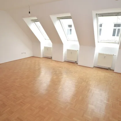 ***Charmante 1-Zimmer Dachgeschoßwohnung im Herzen von Wien - nahe der beliebten Mariahilfer Straße *** - Bild 2