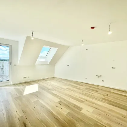 FERNBLICK | 3 ZI ERSTBEZUG MIT TERRASSE + BALKON + TIEFGARAGE IN 1140 WIEN - Bild 2