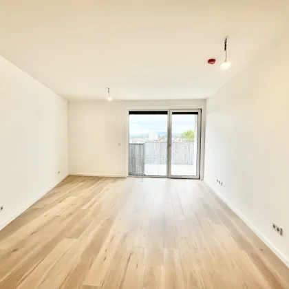 3 ZI ERSTBEZUG IM NEUBAU MIT SÜDBALKON, Gemeinschaftsgarten + TIEFGARAGE IN 1140 WIEN - Bild 3