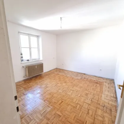 Sanierte 3-Zimmer Wohnung mit Balkon zu vermieten - Bild 2