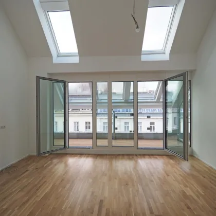 SALZGRIES | ERSTBEZUG | außergewöhnliche 4-Zimmer+Galerie-DG-Maisonette mit Balkon, Loggia und Terrasse - Bild 2