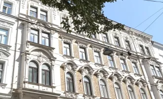 Schöne Wohnung mit Terrasse in einem repräsentativen Altbau/U6