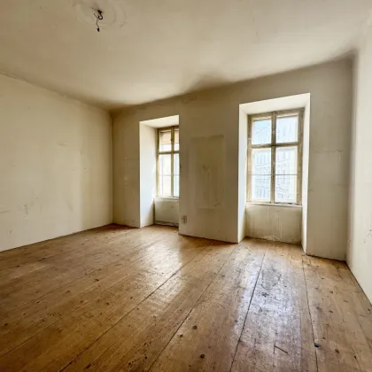 Rohdiamant in Bestlage - Einzigartiger Altbau mit 66m² und Balkon | U4 Kettenbrückengasse - Bild 2