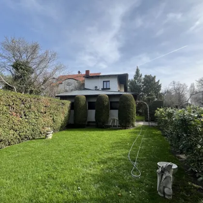 BESTLAGE MÖDLING: EINFAMILIENHAUS (212 m² WNFL) MIT DOPPELGARAGE, SAUNA, OFFENEM KAMIN UND WEINKELLER - Bild 2