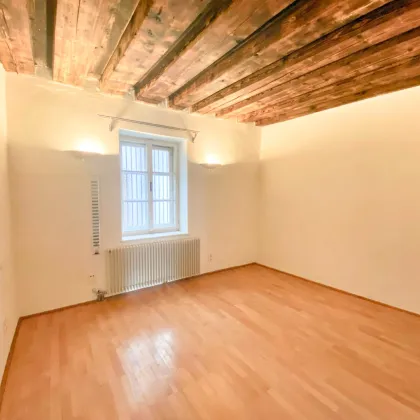 Generalsanierte 3-Zi-Altbau-Wohnung in der Steingasse - Bild 2