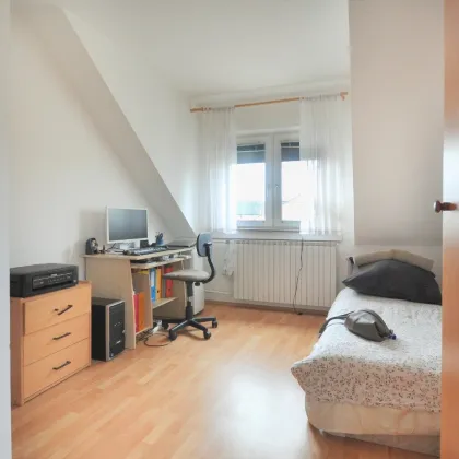 +PERFEKTE AUFTEILUNG+ Wunderschönes Einfamilienhaus samt 48 m² Keller und einem ca. 500 m² großen Garten!!! - Bild 2