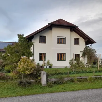 Tolles Haus - 5 km zum Attersee - Bild 2