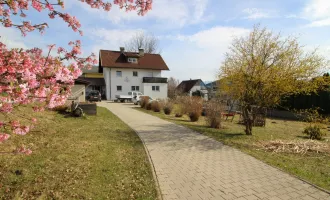 FAMILIENDOMIZIL UND WERTANLAGE IN BEGEHRTER LAGE DIREKT NEBEN DEM GOLFPLATZ MILLSTÄTTER SEE - SCHÖNER AUSBLICK AUF DIE BERGE UND INS GRÜNE INKLUSIVE!