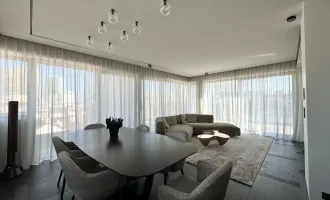 Exklusives MAISONETTE - PENTHOUSE IN MOCCA & CREAM