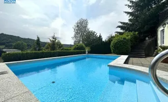 Luxuriöse Villa mit High-End-Ausstattung, Pool, Wellnessbereich und Garten!