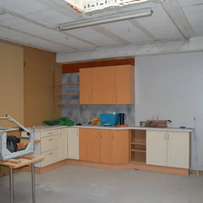 Zentral gelegenes Geschäftslokal mit 40m² Fläche in Wilhelmsburg - Ideal für Einzelhandel! Geförderte  € 136 netto Anfangsmiete!! - Bild 2