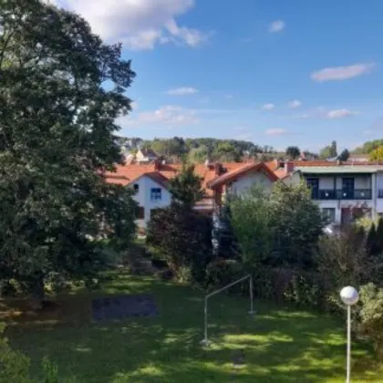 Sonnige 3ZI in Zentrumsnähe,Balkon mit Naturblick,Parkplatz - Bild 2