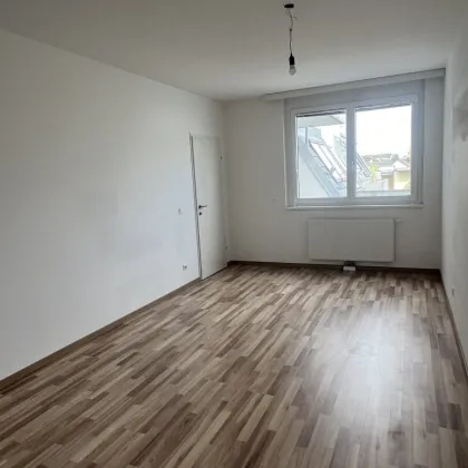 Ruhig gelegene 3 Zimmer Wohnung mit großem Balkon - Bild 3