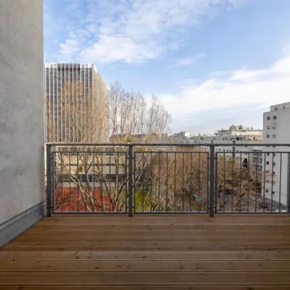 2 Zimmer Terrassenwohnung 1 Minuten von der U-Bahnstation Jägerstraße (U6) entfernt - Bild 2