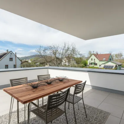 Spitzäckerweg 70a – SüdWest-ausgerichtete Traumwohnung mit 82m² Wohnfläche + 46m² Terrasse & Balkon – jetzt einziehen - Bild 2