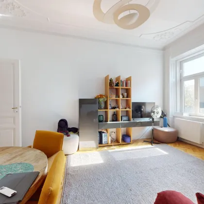 Perfekt vernetzt: Stilvoll renovierte 3 Zimmer Wohnung mit exzellenter Infrastruktur - Bild 3